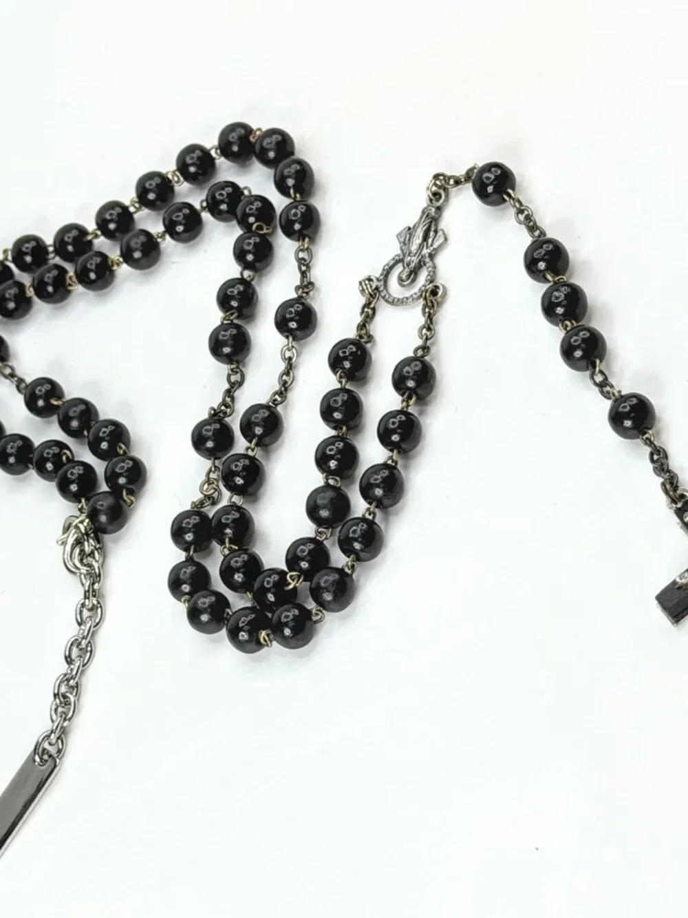 Vintage Dolce & Gabbana 925 Silver Black Bead Rosary Crucifix Necklace JR1983